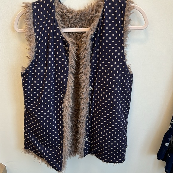 Girls Zara Fur Vest - Picture 4 of 5